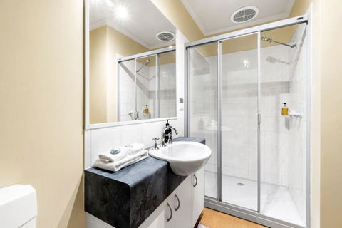 Altair - Whitsundays Accommodation 4