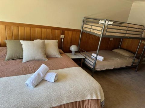 Altitude Apartments - Whitsundays Accommodation 3