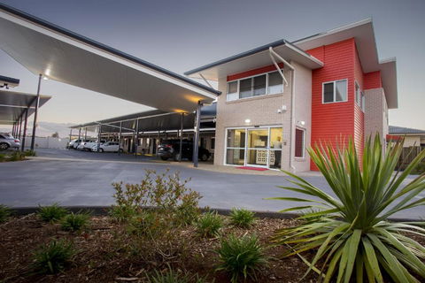 Altitude Motel Apartments - Whitsundays Accommodation 1