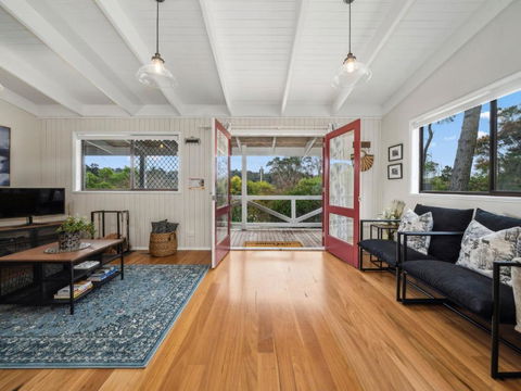 Amaroo Cottage - Whitsundays Accommodation 2