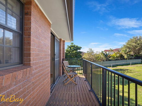 Amaroo Cres No 20 Fingal Bay Holiday Home - Whitsundays Accommodation 4