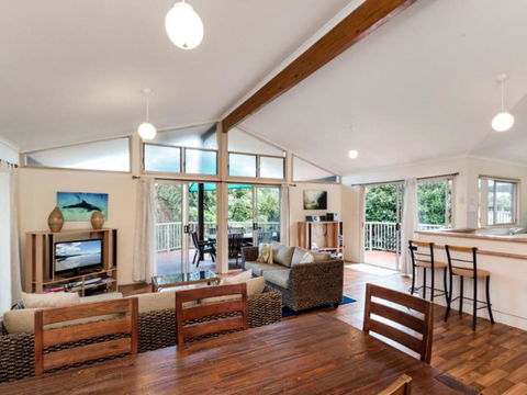 Amaroo House - Whitsundays Accommodation 0