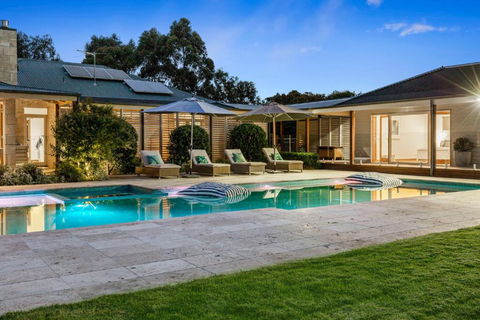 Amaroo Luxury Family Resort Mornington Peninsula - Whitsundays Accommodation 3