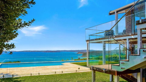 Amazing 180 Degree Views Pet Friendly - Whitsundays Accommodation 4