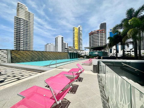 Amazing Aria Luxury On The 8th Floor, Broadbeach - Whitsundays Accommodation 2