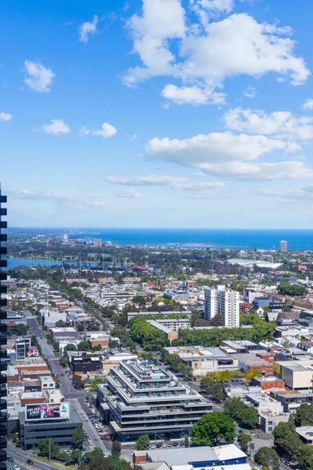 Amazing Bay Views & Spacious In Southbank 2B2B1C - Whitsundays Accommodation 0
