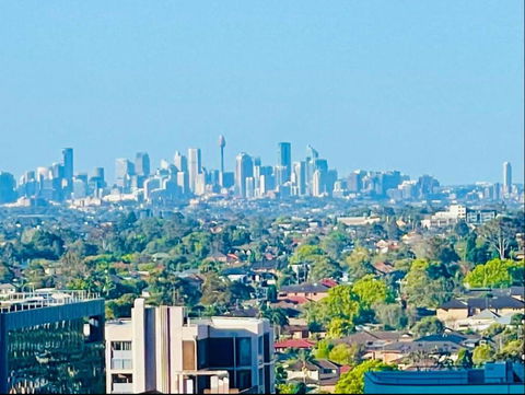 Amazing City View 2 Bedroom Condo 1 Min Station - Whitsundays Accommodation 0
