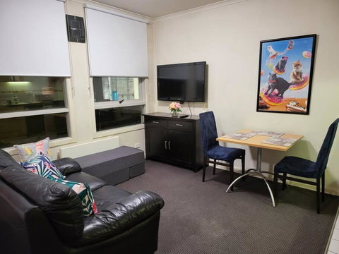 Amazing Studio Apartment Front Flinders Station - Whitsundays Accommodation 3