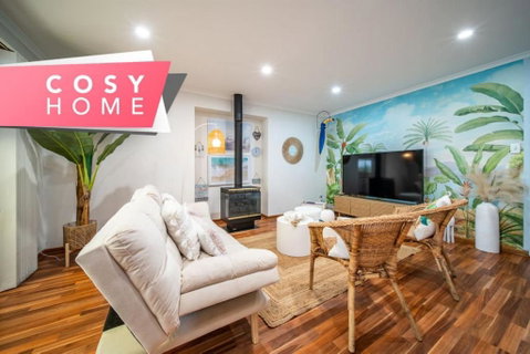 Amazon At Seacombe Gardens - Whitsundays Accommodation 0