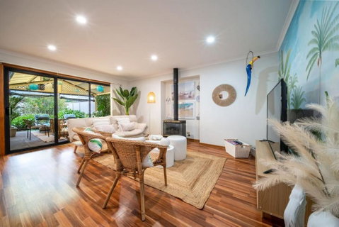 Amazon At Seacombe Gardens - Whitsundays Accommodation 1