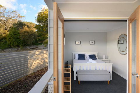 Ambience, A Stunning Holiday Retreat! - Whitsundays Accommodation 3