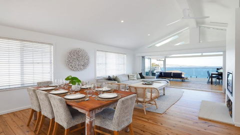 Ambleside By The Sea - Wifi Available - Whitsundays Accommodation 3