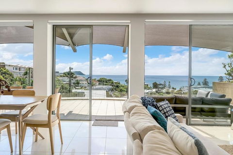 Amelie - Luxury Beach View Condo Minutes To Beach - Whitsundays Accommodation 2