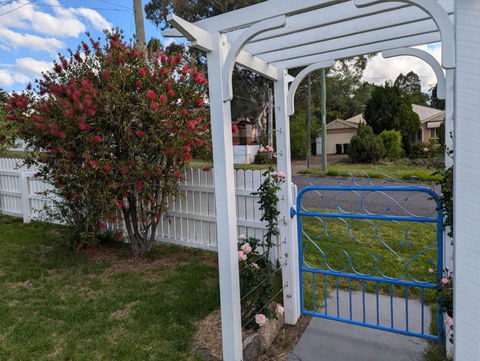 Amiens Cottage. Queenslander, Charming, Central. - Whitsundays Accommodation 1