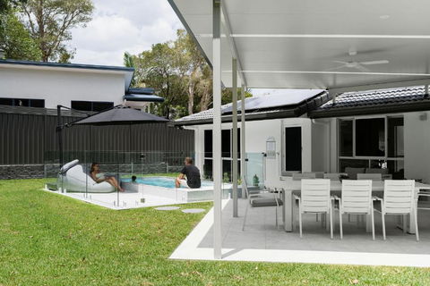 Amiri On Holbrook - Pet Friendly - Whitsundays Accommodation 2