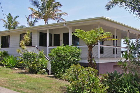 AMITY TREETOPS - Whitsundays Accommodation 3