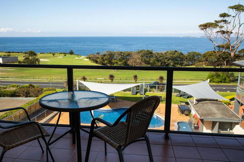 Amooran Oceanside Apartments And Motel - Whitsundays Accommodation 0
