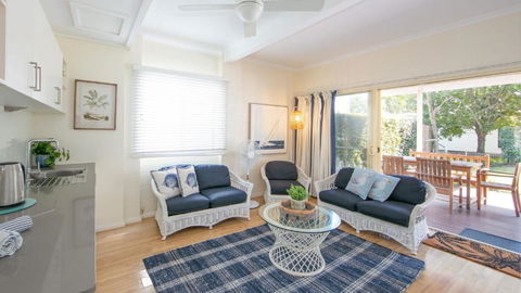 Anchor Down - Whitsundays Accommodation 2