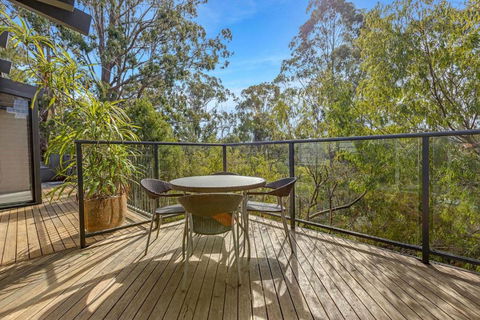 Anchorage Views - Whitsundays Accommodation 2