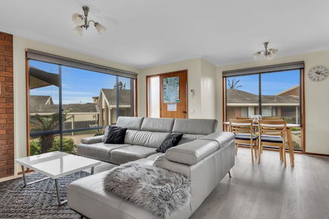 Anchorbell 13- Your Coastal Escape Awaits - Whitsundays Accommodation 2