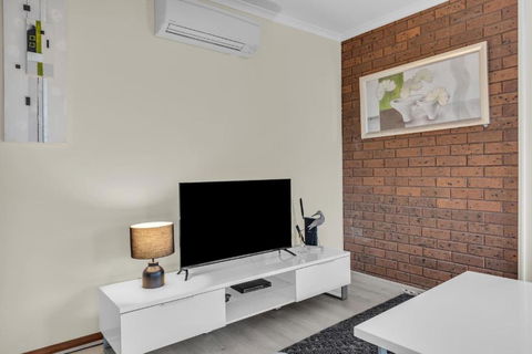 Anchorbell 13- Your Coastal Escape Awaits - Whitsundays Accommodation 3