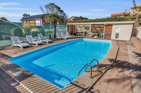 Anchorbell Apartments Merimbula - Whitsundays Accommodation 3