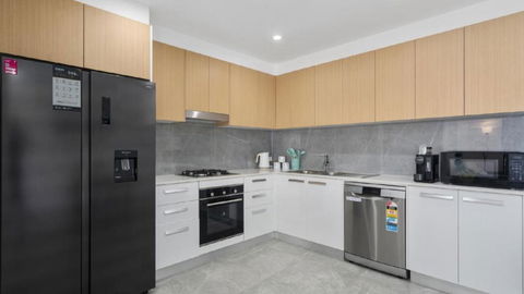 Anchors Away - Waterfront Unit - Whitsundays Accommodation 4
