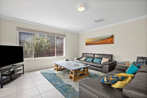 Anderson Coastal Getaway - Whitsundays Accommodation 4