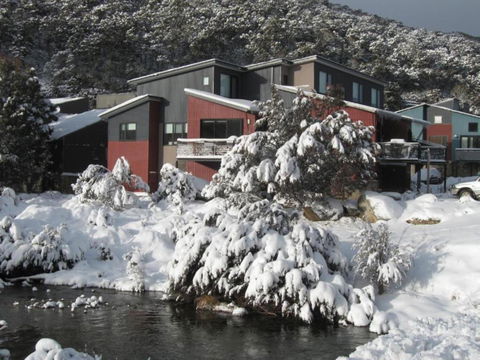 Angala 2 - Whitsundays Accommodation 0