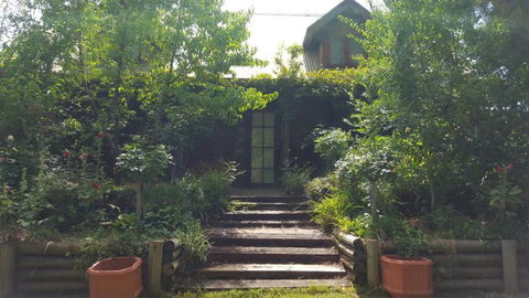 Angaston By The Winter Creek - Whitsundays Accommodation 1