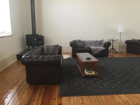 Angaston Masonic Lodge - Whitsundays Accommodation 1