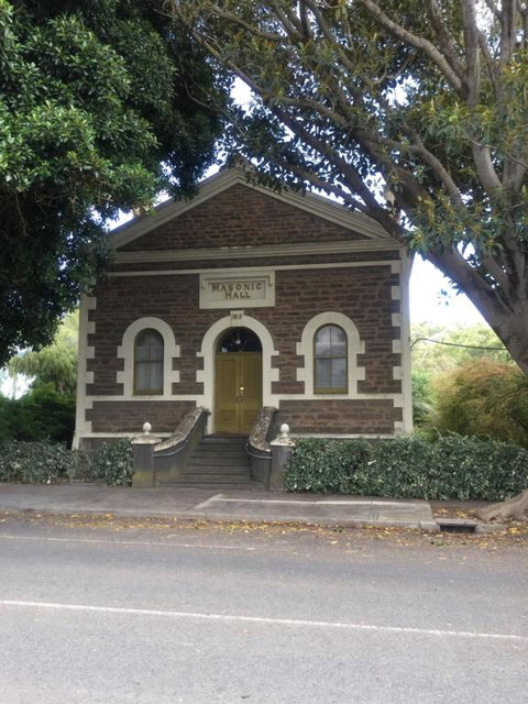 Angaston Masonic Lodge - Whitsundays Accommodation 4