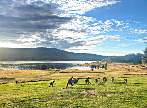 Anglers Reach Lakeside Village - Whitsundays Accommodation 0