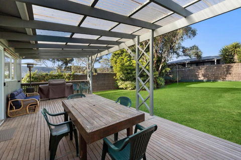 Anglesea Beach House 2 - Whitsundays Accommodation 2