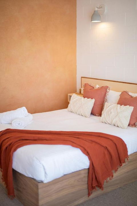 Anglesea Riverside Motel - Whitsundays Accommodation 4