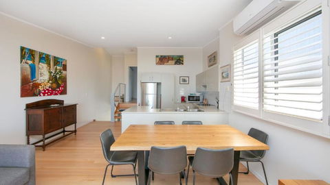 Angourie Blue 3 - Whitsundays Accommodation 1