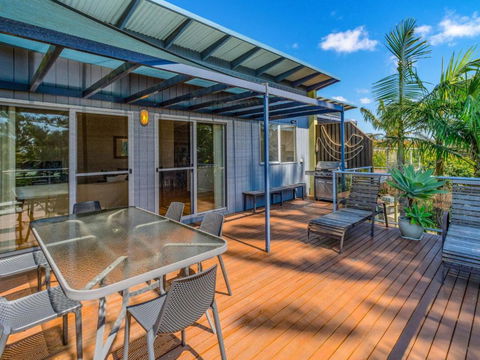 Angourie Blue 8 - Whitsundays Accommodation 0