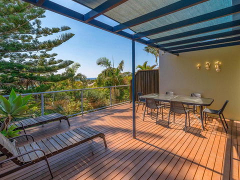 Angourie Blue 8 - Whitsundays Accommodation 3