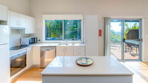 Angourie Blue 8 - Whitsundays Accommodation 1