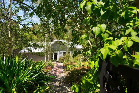 Annecy House - Whitsundays Accommodation 4