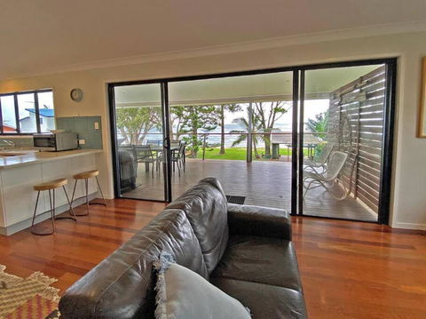 ANNIES HOUSE - Whitsundays Accommodation 2