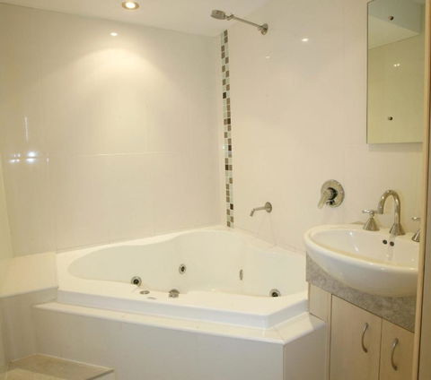 Allamanda U2 Awesome Location - Whitsundays Accommodation 3