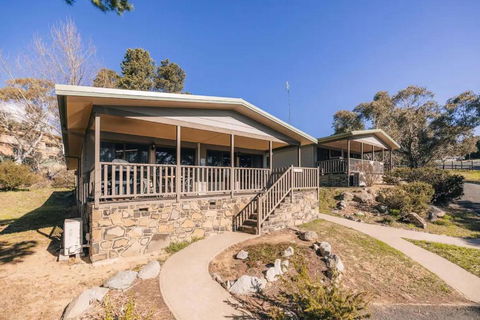Alpine Activity Centre - Whitsundays Accommodation 0