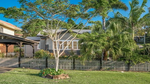 Alkira - Whitsundays Accommodation 0