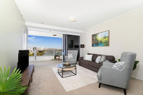 Amazing River View - 3 Bedroom Apartment - Brisbane CBD - Netflix - Fast Wifi - Carpark - Whitsundays Accommodation 3