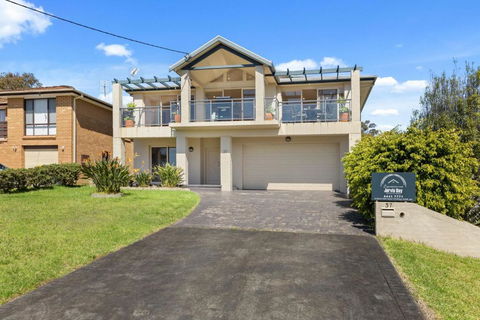Anatoli By Experience Jervis Bay - Whitsundays Accommodation 1