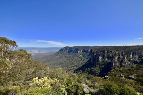 Amaroo Mountaintop Villa - Whitsundays Accommodation 1
