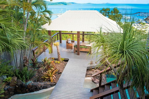 Airlie Beach Seaviews - Whitsundays Accommodation 4