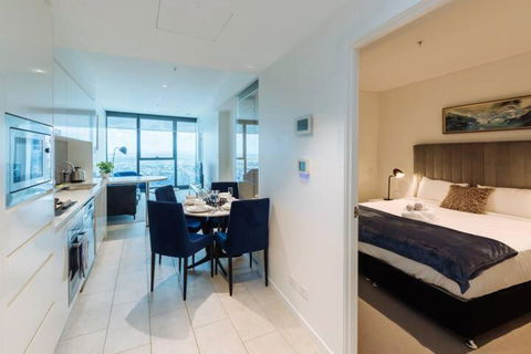 AirTrip Apartment On Margaret Street In CBD - Whitsundays Accommodation 2