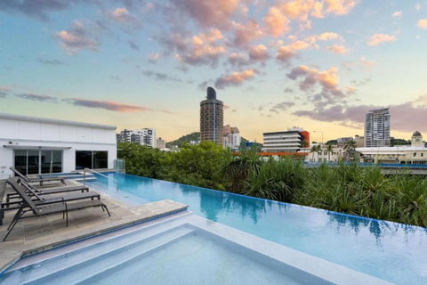 Apartment On Palmer - Whitsundays Accommodation 0
